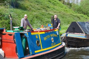 BCNS narrowboat Atlas, pulling butty Malus at the 2016 BCNS Marathon Challenge